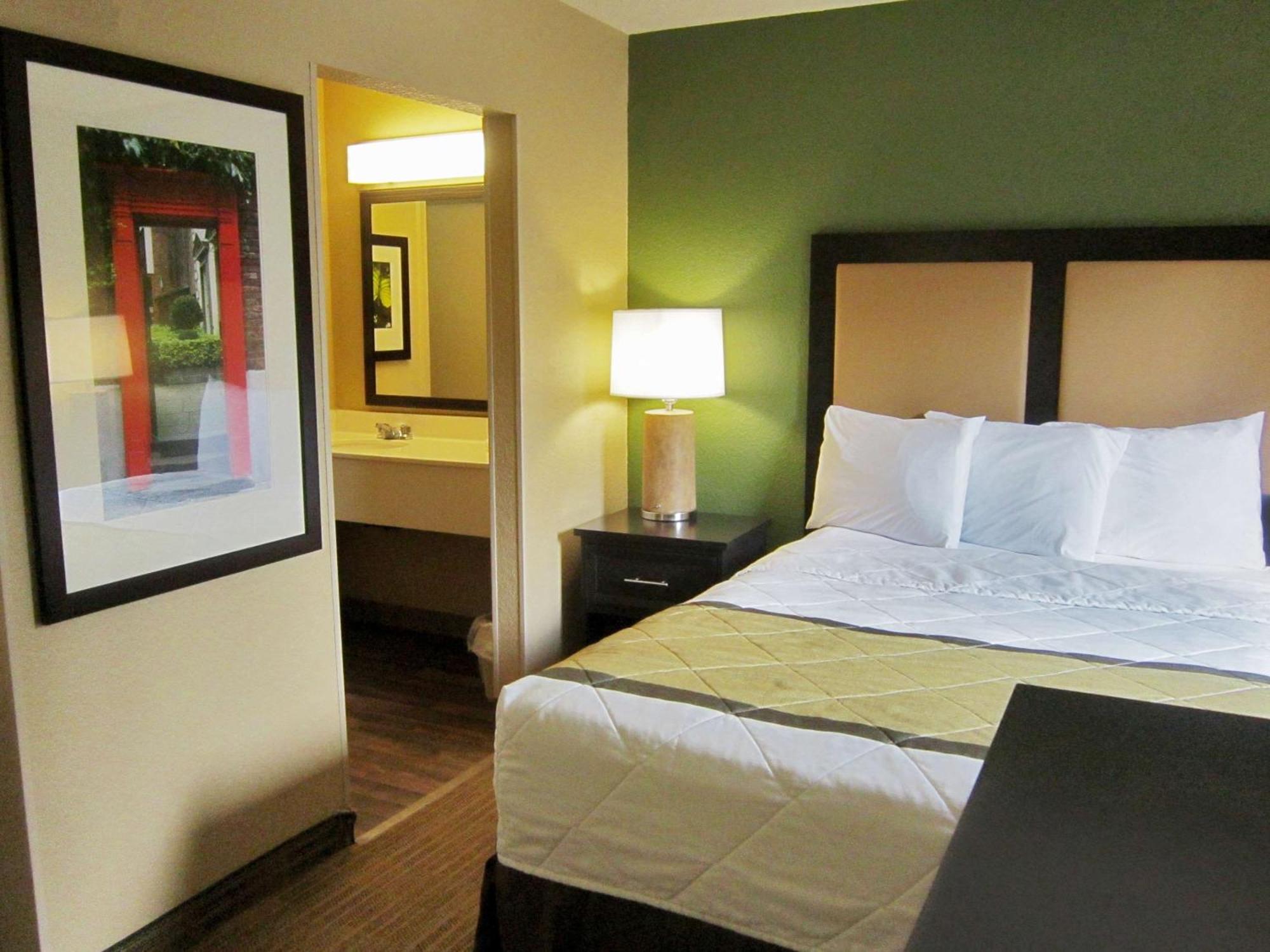Extended Stay America Suites - Greensboro - Airport Dış mekan fotoğraf