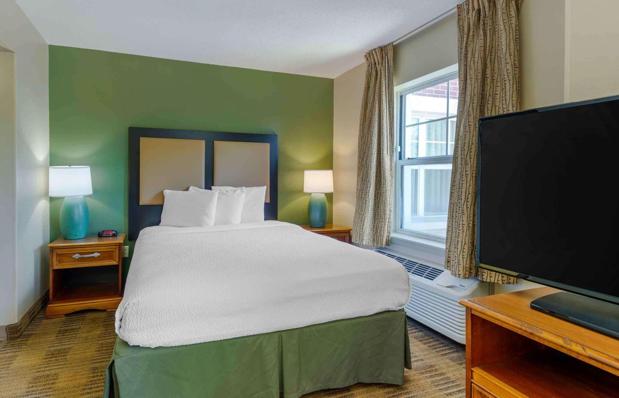 Extended Stay America Suites - Greensboro - Airport Dış mekan fotoğraf