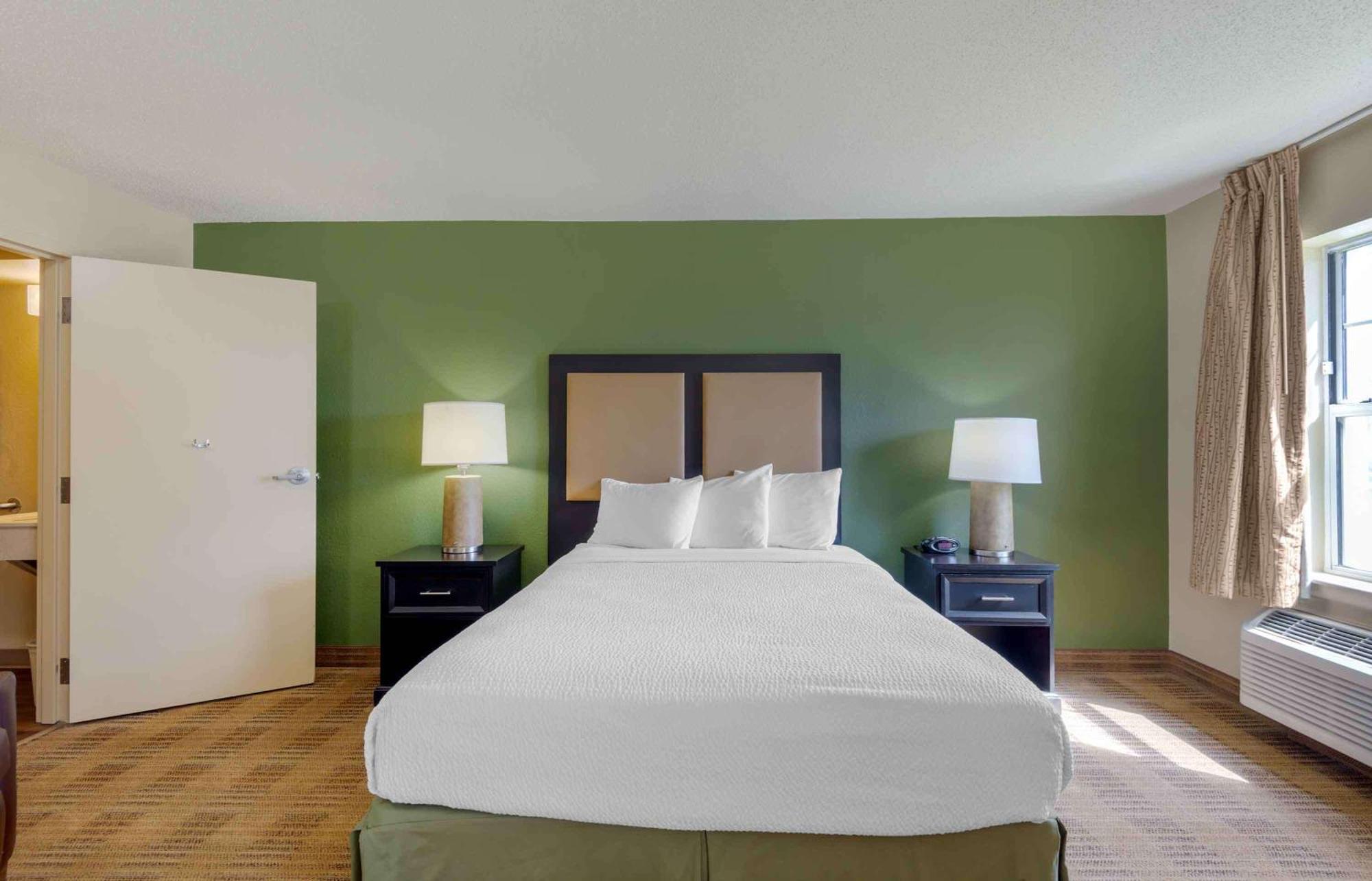 Extended Stay America Suites - Greensboro - Airport Dış mekan fotoğraf